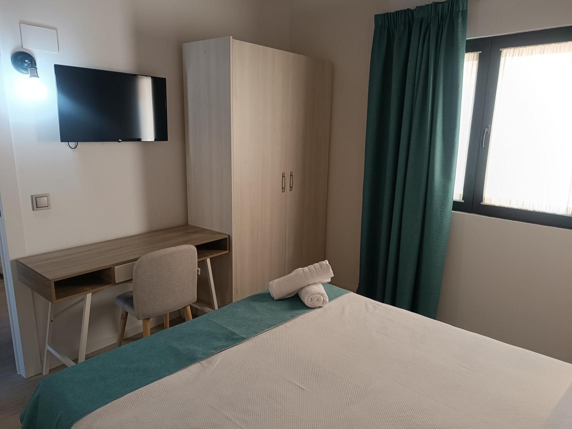 Apartamentos Turisticos Avila Puerta De La Santa 2-1 Экстерьер фото